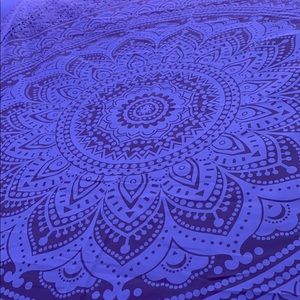 Meet your Posher, Ella